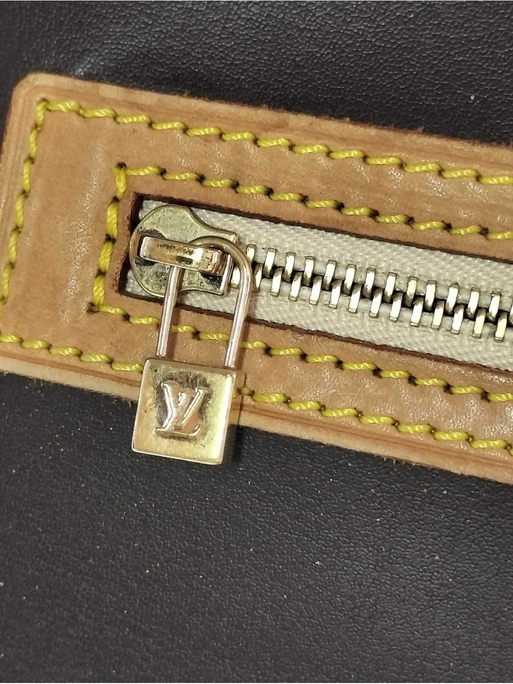 Vernis LV briefcase Louis Vuitton Brown Monogram Vernis Leather